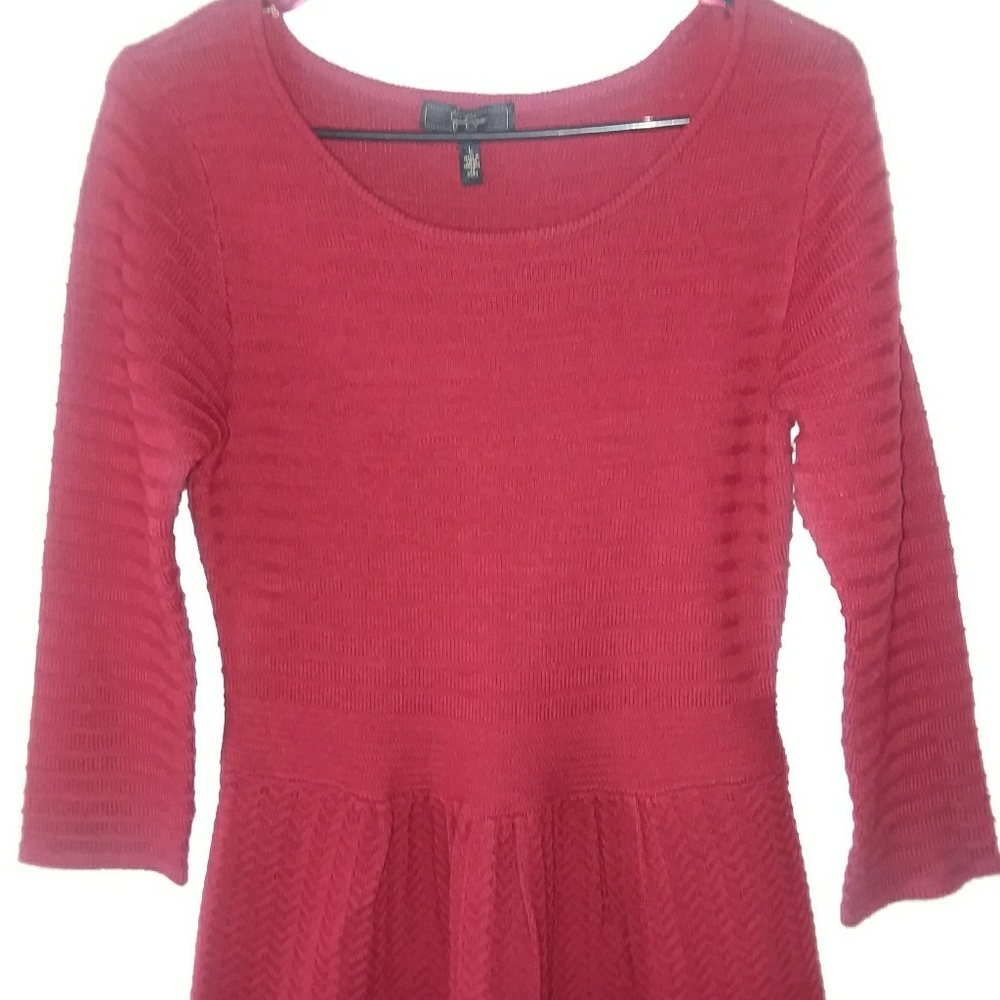 Jessica Simpson red Sweater dress - Picture 2 of 5